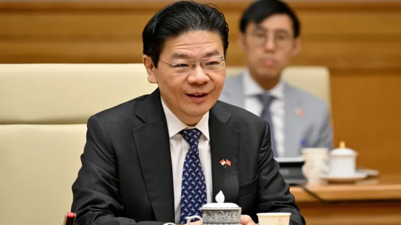 इस बार किसकी होगी सरकार?, सिंगापुर में 1,240 मतदान केंद्रों पर शुरू हुए 16वें आम चुनाव 