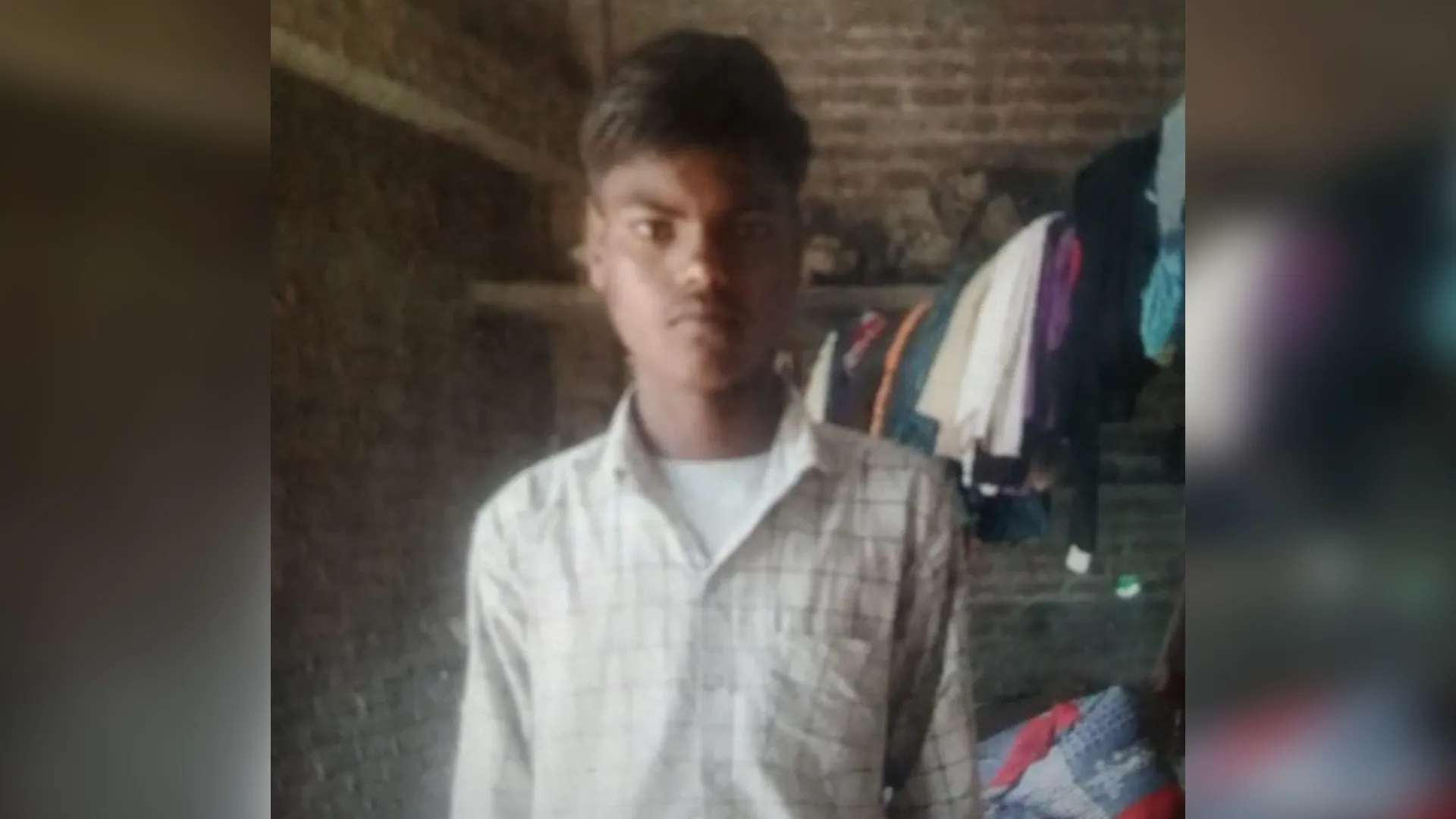 शाहजहांपुर:  ईको ने किशोर को कुचला, मौत...ग्रामीणों ने किया हंगामा