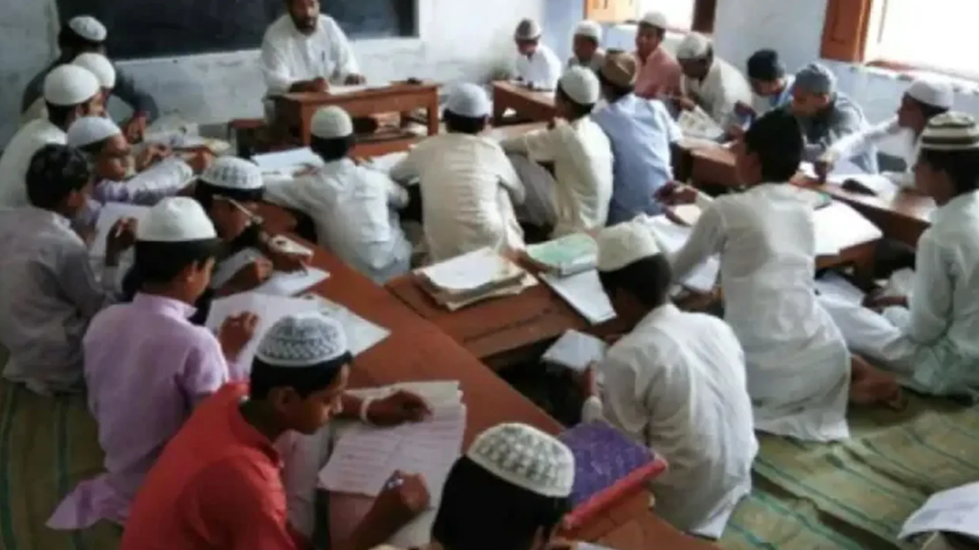 पीलीभीत: भारत-नेपाल सीमा से सटे इलाकों में होगी मदरसों की पड़ताल