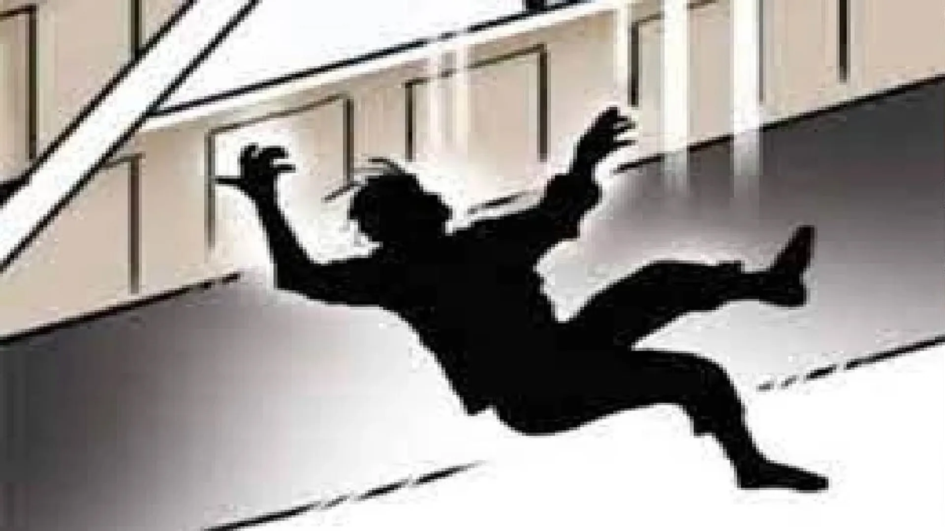 बदायूं : भाई-भाभी ने छत से धक्का देकर की हत्या, मां के साथ छिपाया था शव