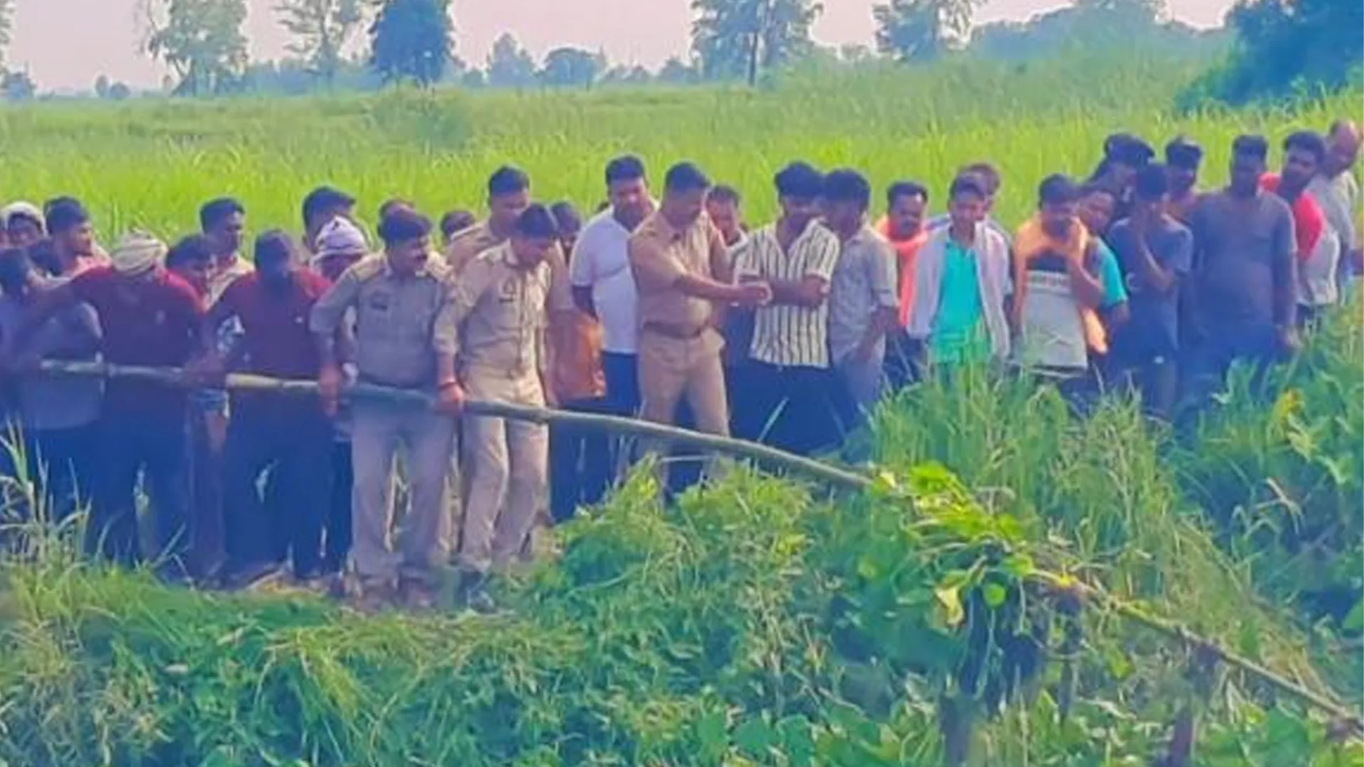 लखीमपुर खीरी : मछली पकड़ने गए व्यक्ति की सुतिया नाले में डूबकर मौत