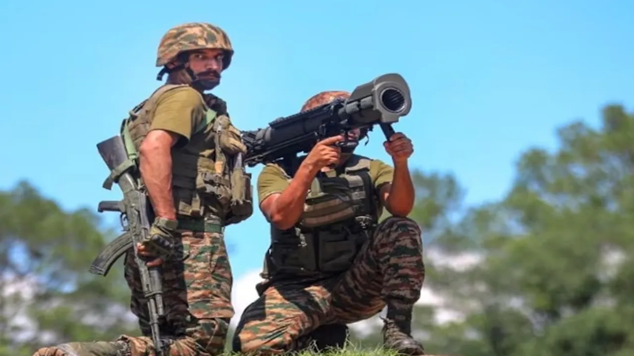 जम्मू कश्मीर: पाकिस्तान ने LOC पर लगातार 7वें दिन किया सीजफायर का उल्लंघन, भारतीय सेना ने दिया माकूल जवाब 