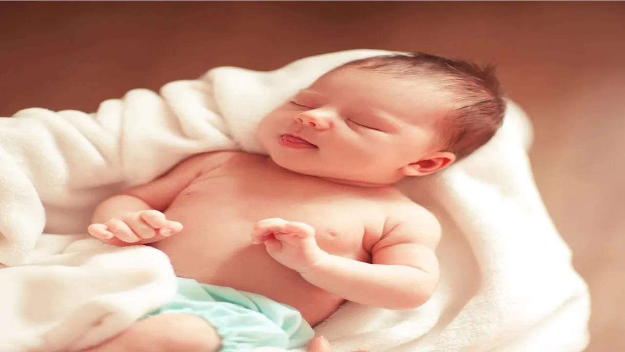 कुशीनगर: Operation Sindoor से प्रेरित होकर 17 नवजात बच्चियों के परिजनों ने उनका नाम रखा 'सिंदूर'  