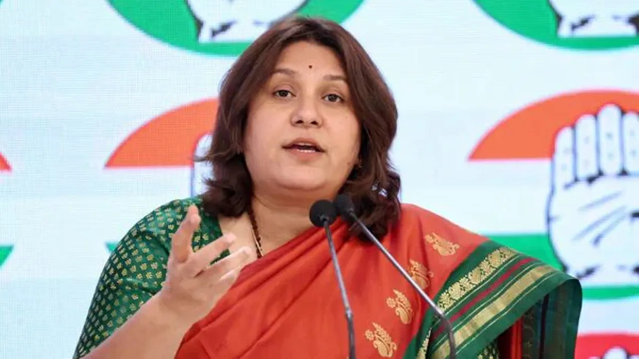 क्या भारत ने कश्मीर मुद्दे पर तीसरे पक्ष की मध्यस्थता स्वीकार कर ली है: कांग्रेस ने सरकार से किया सवाल