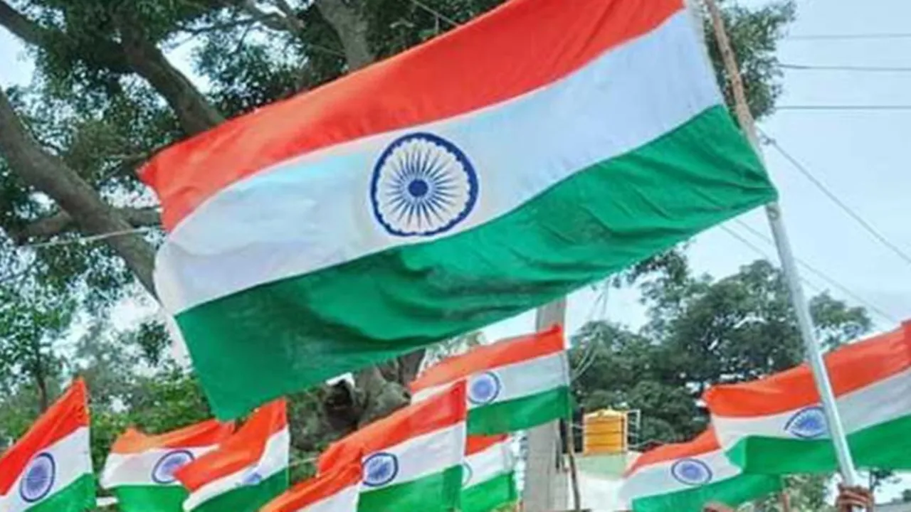 बहराइच: भाजपा ने मनाया ऑपरेशन सिंदूर की सफलता का जश्न, निकाली विशाल तिरंगा यात्रा 