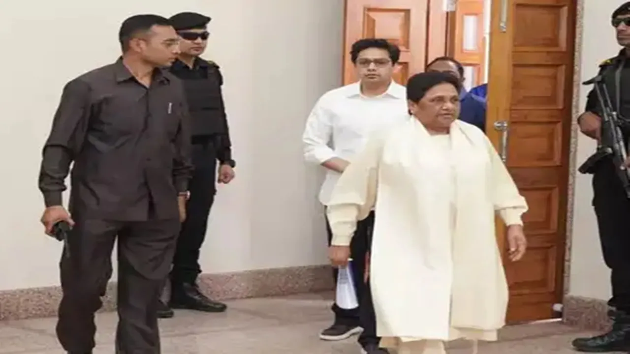 मायावती का बड़ा फैसला: भतीजे आकाश आनंद को बनाया बसपा का नेशनल कोऑर्डिनेटर