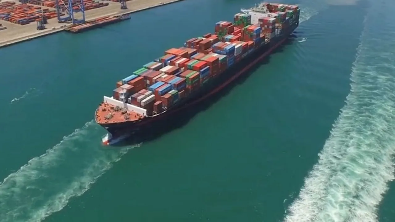 पहलगाम हमला: भारत के एक्शन से बौखलाया पाकिस्तान, भारतीय पोतों के लिए बंद किए बंदरगाह