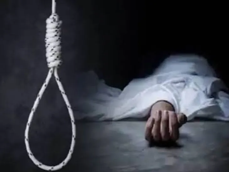 दो युवकों ने लगाई फांसी, एक की मौत     