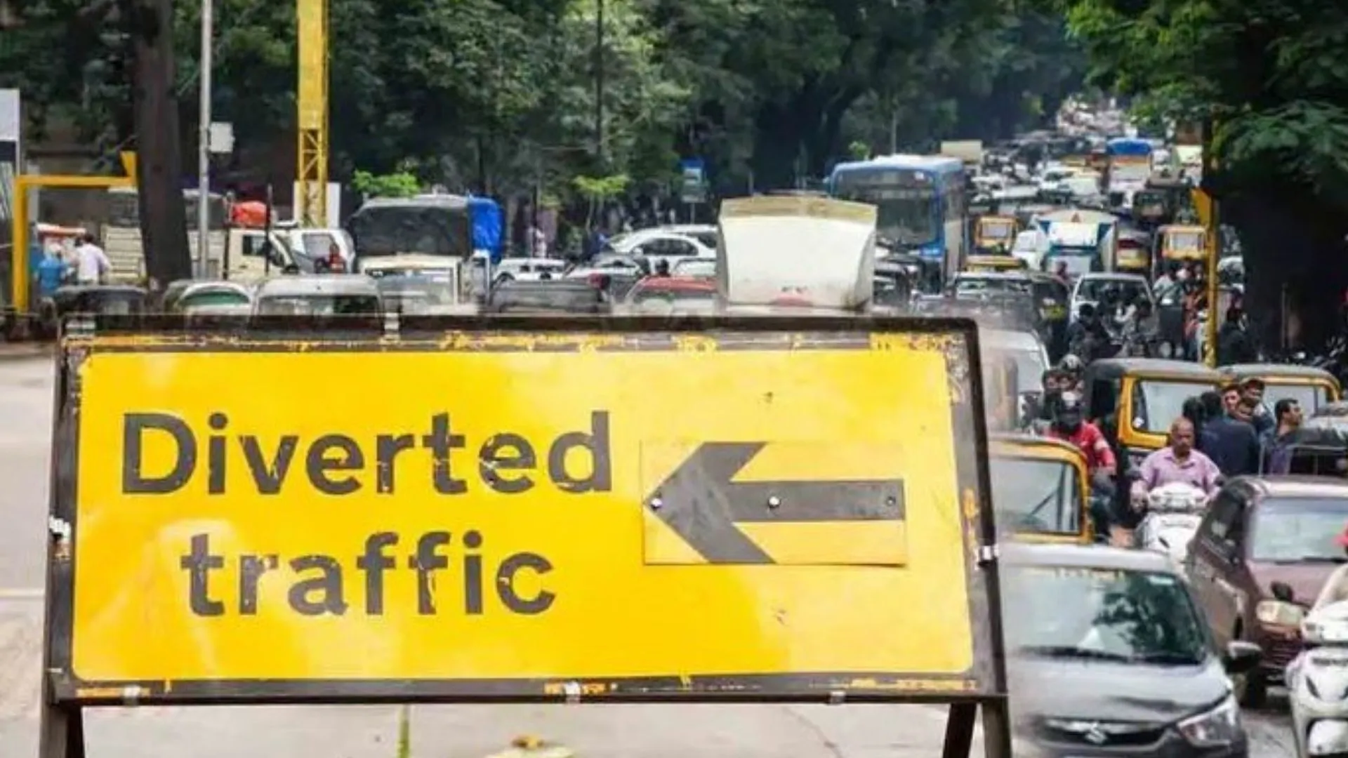 LSG vs SRH : मैच के चलते बदली रहेगी इकाना के पास यातायात व्यवस्था, लखनऊ में इन रास्तों पर रूट डायवर्जन