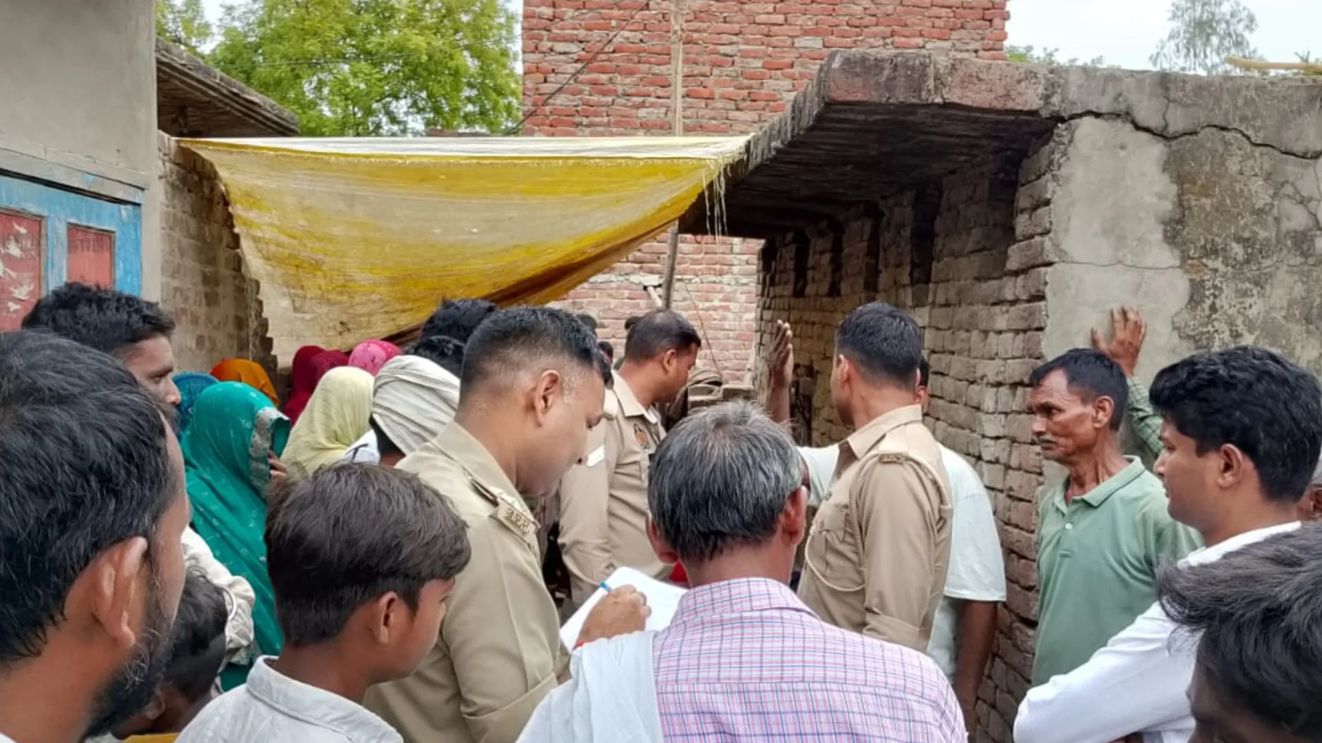 प्रतापगढ़: नदी में मिट्टी निकालने गई तीन बहनों समेत चार की डूबने से मौत