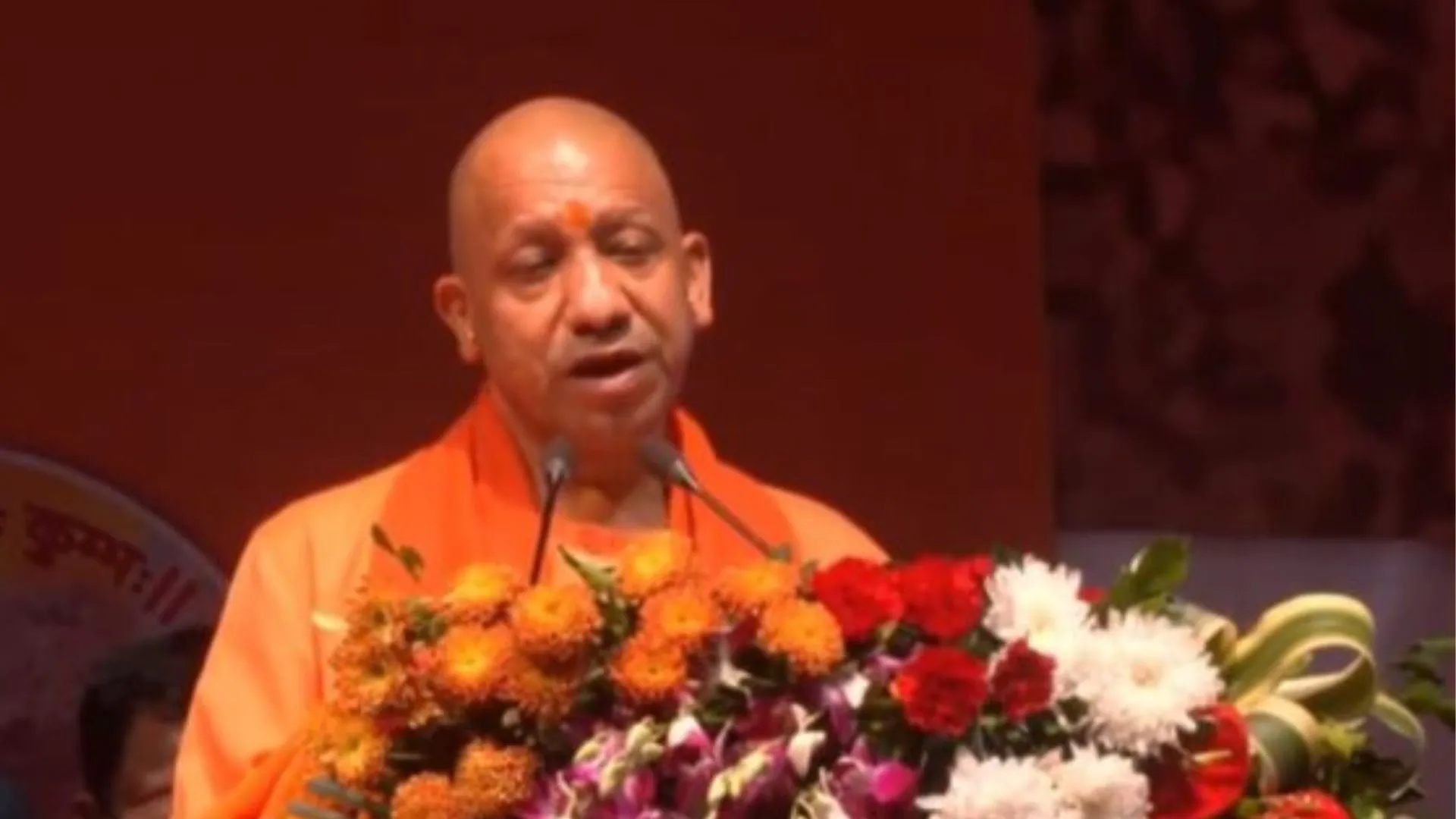  बेटी के विवाह की चिंता..सीएम योगी बोलें - दहेज प्रथा जैसी कुरीतियों पर करारा प्रहार है सामूहिक विवाह 