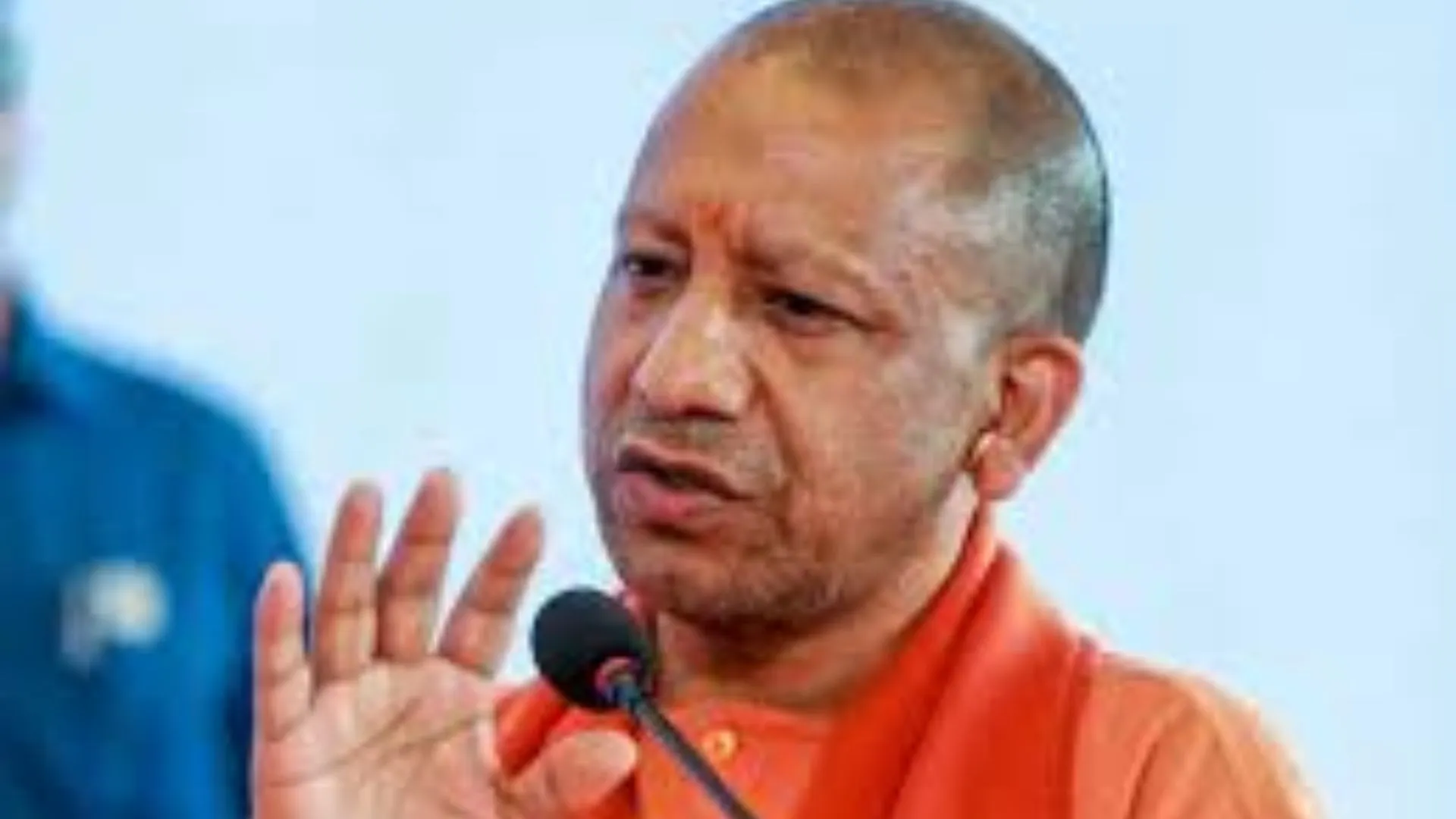 निजीकरण का विरोध कर रहे बिजलीकर्मियों ने की UP के मुख्यमंत्री से अपील, हस्तक्षेप कर प्रक्रिया को निरस्त कराने की मांग की 