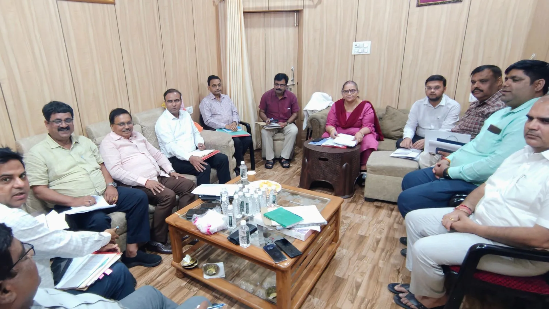 नालों की सफाई बस हवा हवाई, बारिश में जलभराव की समस्या झेलेंगे शहरवासी