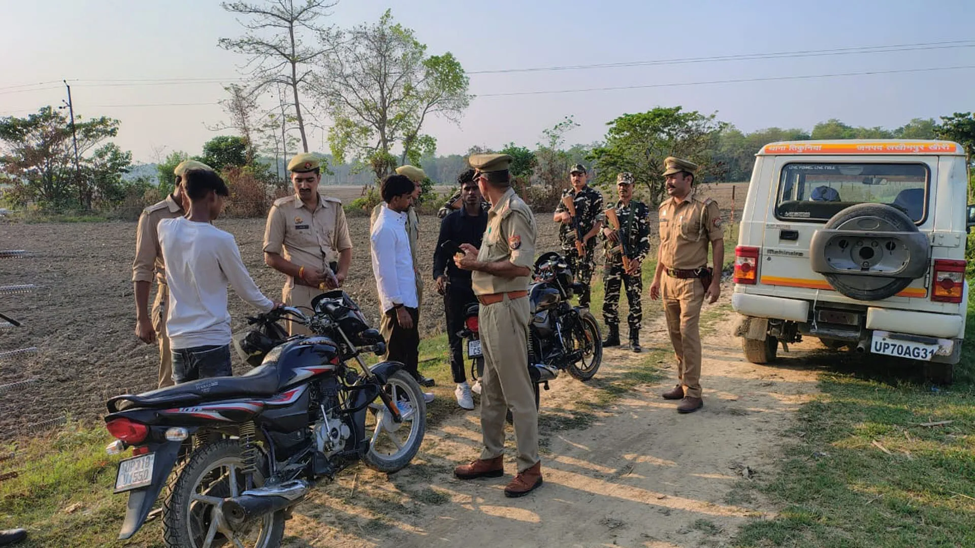 लखीमपुर खीरी: आतंकी घुसपैठ की आशंका से नेपाल सीमावर्ती गांव रडार पर, सीमा पर जांच तेज