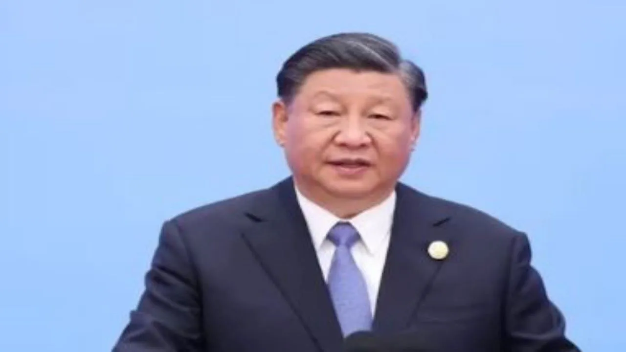 चीन ने कर्ज के जाल में 75 गरीब देशों को फंसाया, 2025 में चुकाने होंगे 25 अरब डॉलर 