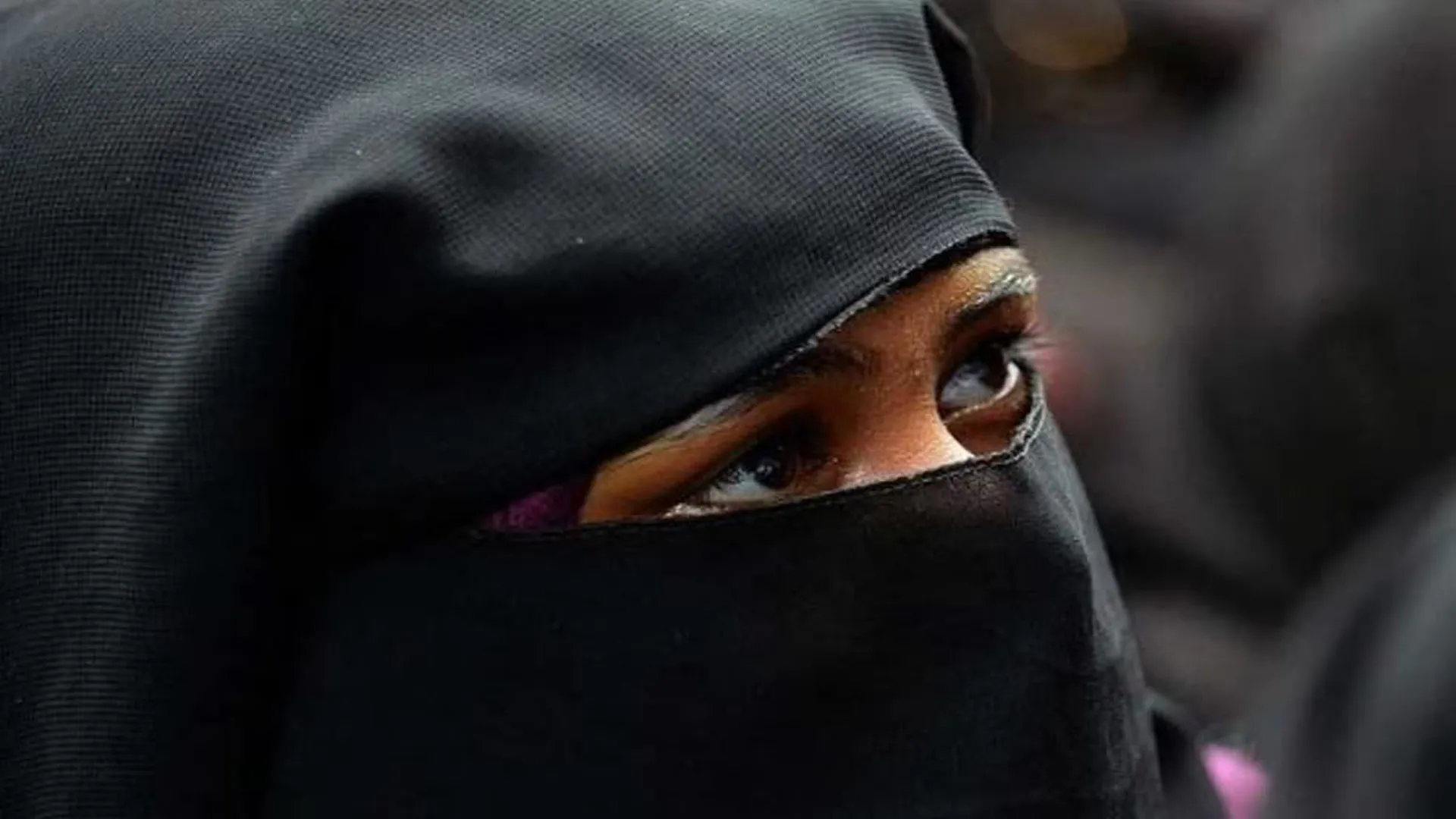 रामपुर: दहेज नहीं मिलने पर बौखलाया शौहर...शादी के 10 दिन बाद दिया तलाक