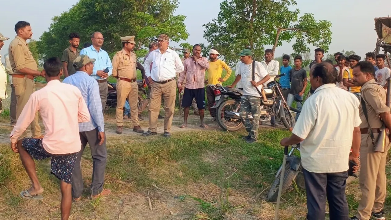 तेंदुए की दहशत :  चारा लेने जा रहे दंपती पर वन्यजीव का हमला, जिला अस्पताल में रेफर 