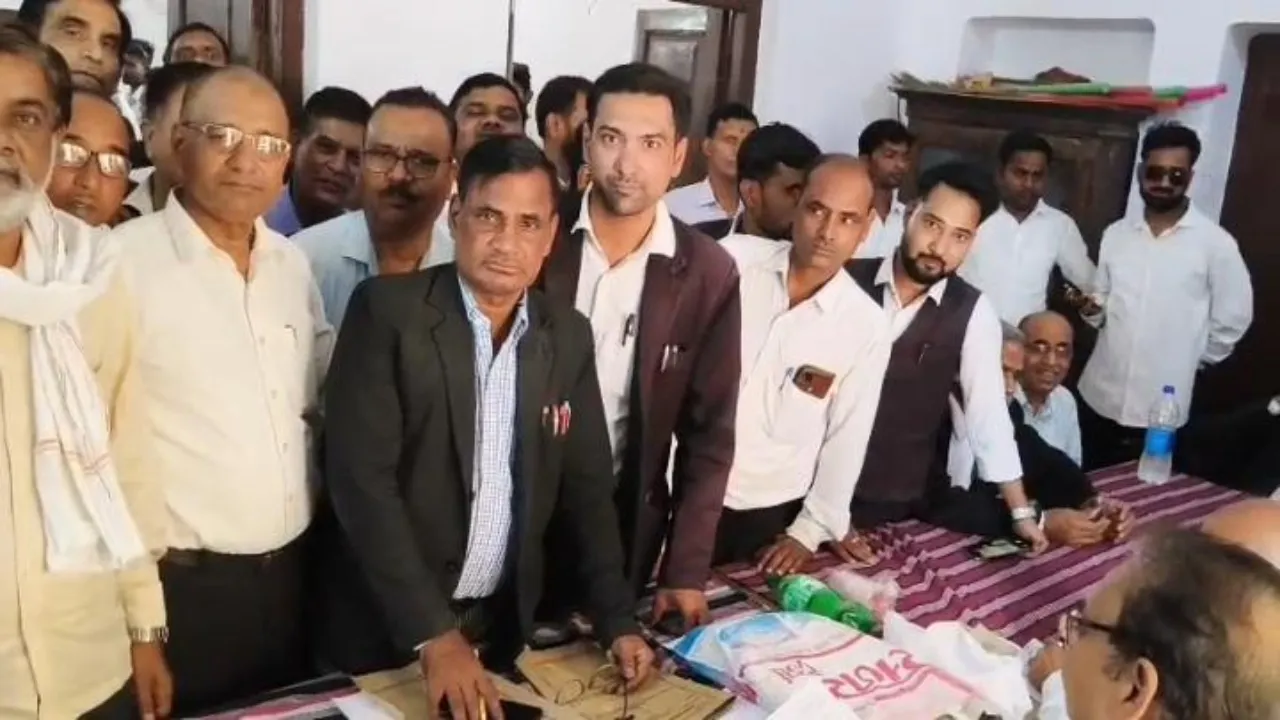 नामांकन प्रक्रिया पूरी, अब कुल 78 उम्मीदवार : नामांकन पत्रों की जांच के बाद साफ होगा मैदान  