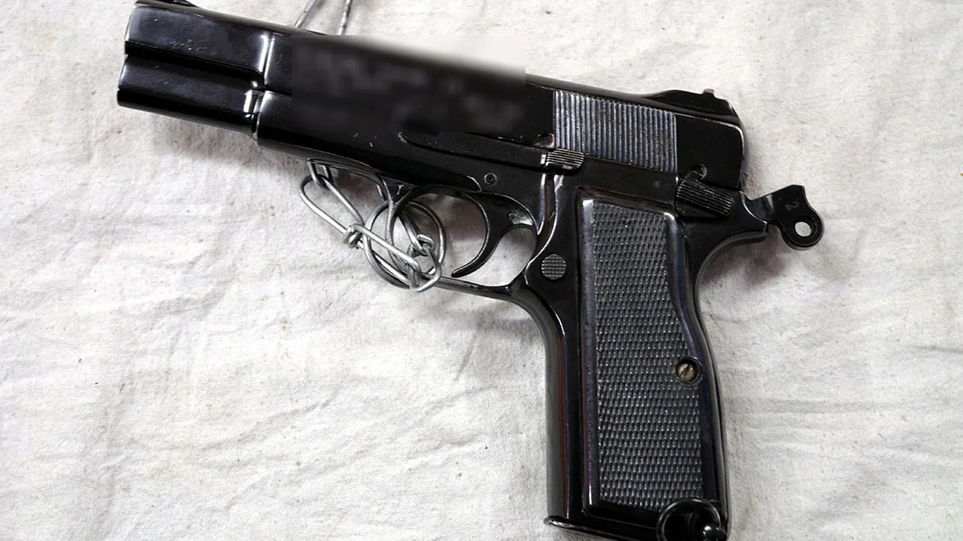 शाहजहांपुर: शस्त्रागार भंडार से सरकारी पिस्टल मैगजीन समेत गायब...मामला खुला तो मचा हड़कंप