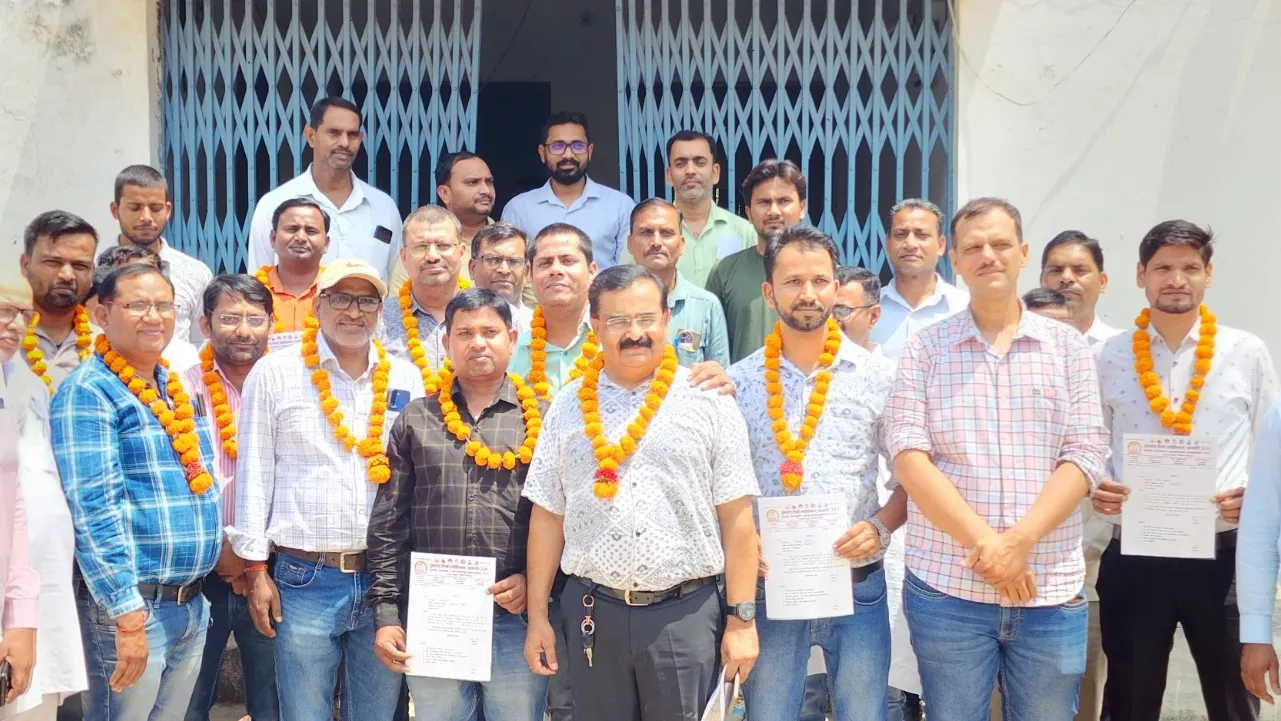 पुरूष शिक्षक