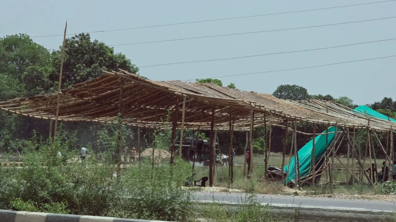 बांस बल्ली की दुकानें