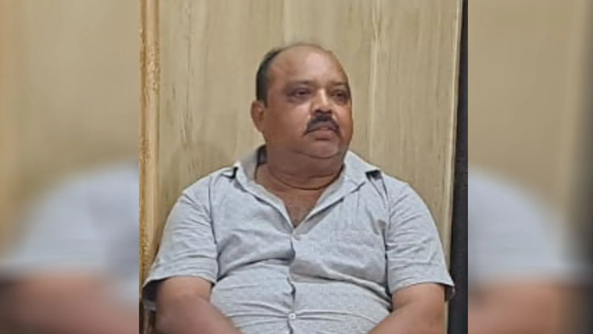 बदायूं: वेतन निकलवाने के नाम पर रिश्वत लेते डार्क रूम सहायक पकड़ा