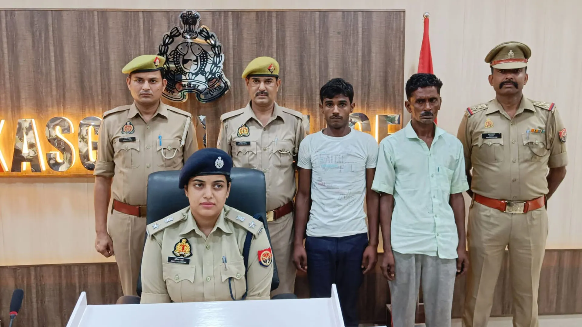 कासगंज: लूटकांड का 24 घंटे में किया पर्दाफाश...बदमाशों से लूटी गई नकदी भी बरामद