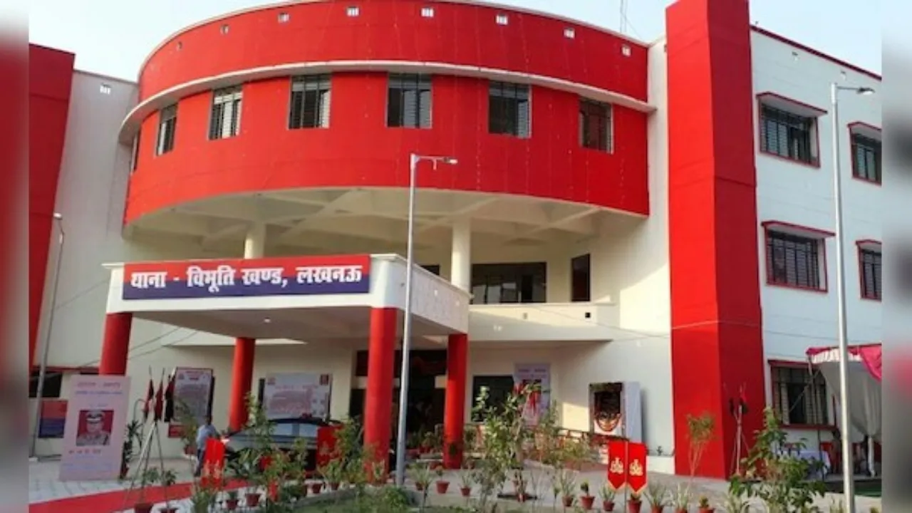 Lucknow News : समिट बिल्डिंग में नशे में धुत युवक-युवतियों का हंगामा, दरोगा से हाथापाई