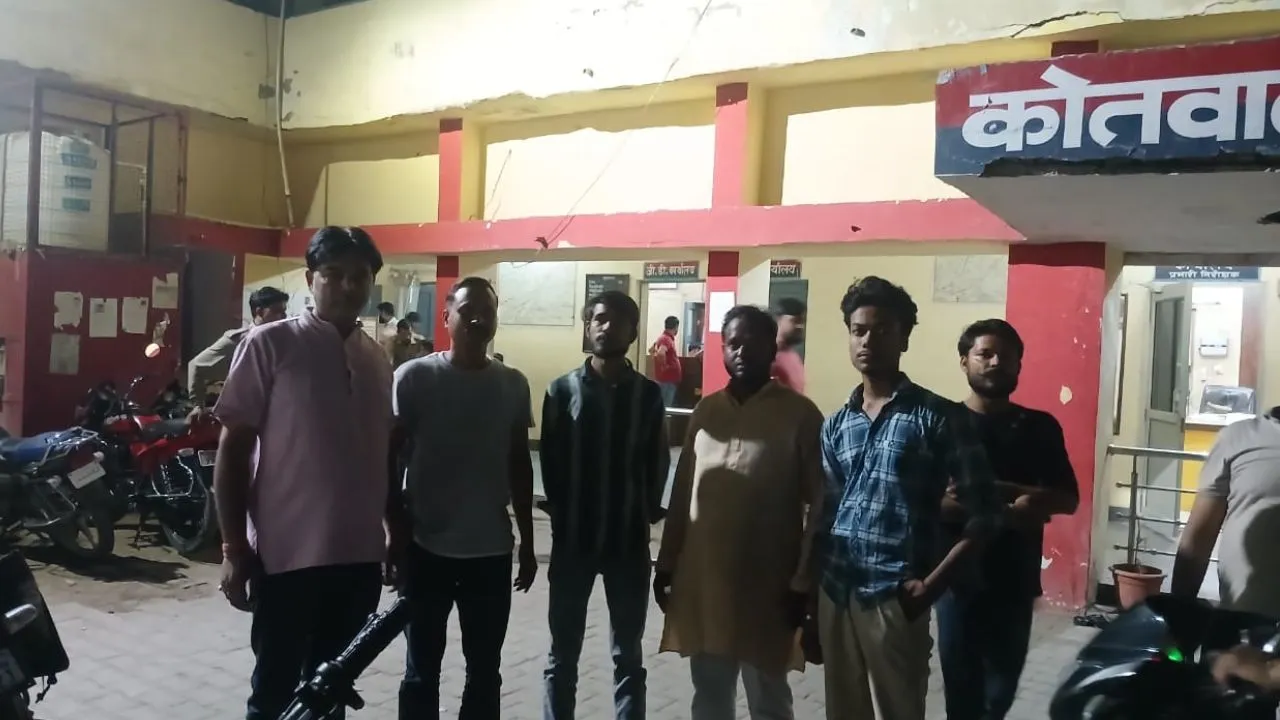 कासगंज: ऑपरेशन सिंदूर पर टिप्पणी करना पड़ा महंगा...पोस्ट वायरल हुआ तो FIR