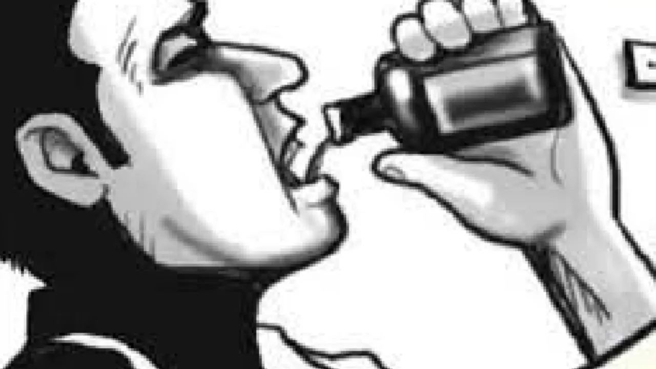 शाहजहांपुर: प्रेम-प्रसंग में थाने तक पहुंचा मामला, पुलिस ने लगाई फटकार तो युवक ने खाया जहर 