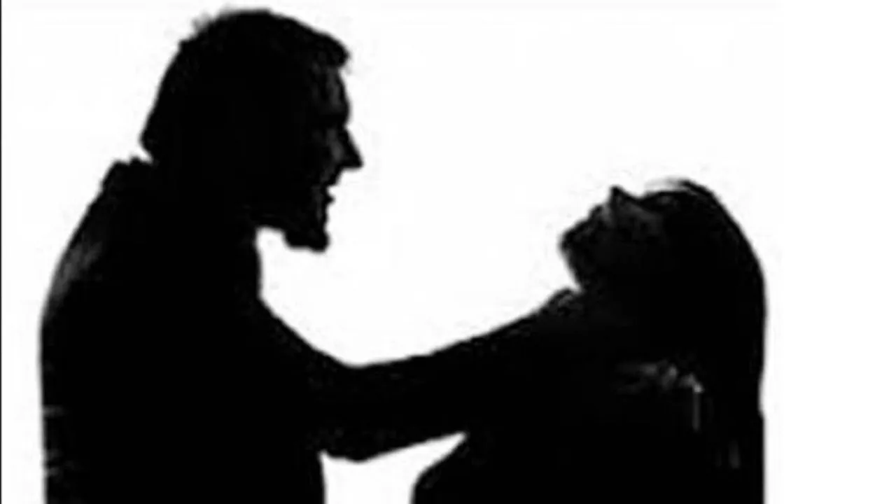 मुरादाबाद: एक माह से लापता महिला का शव घर से बरामद, पति निकला हत्यारा