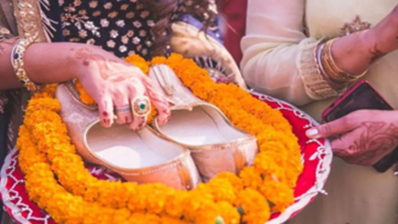 कासगंज: जूता चुराई की रस्म के दौरान विवाद...दुल्हन बिना लौटी बारात