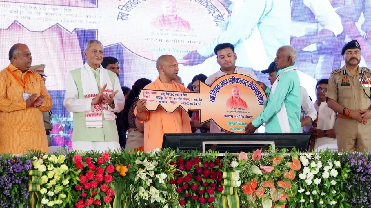 कासगंज में बोले सीएम योगी...'ऑपरेशन सिंदूर' चलाकर भारत की सेना ने पाकिस्तान को घुटनों पर ला दिया