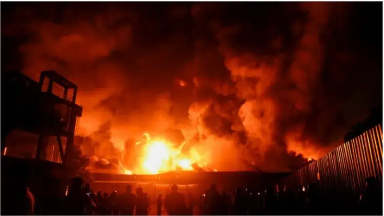 दिल्लीः रसायन फैक्टरी में लगी भीषण आग, चार लोगों की हुई मौत, तीन घायल