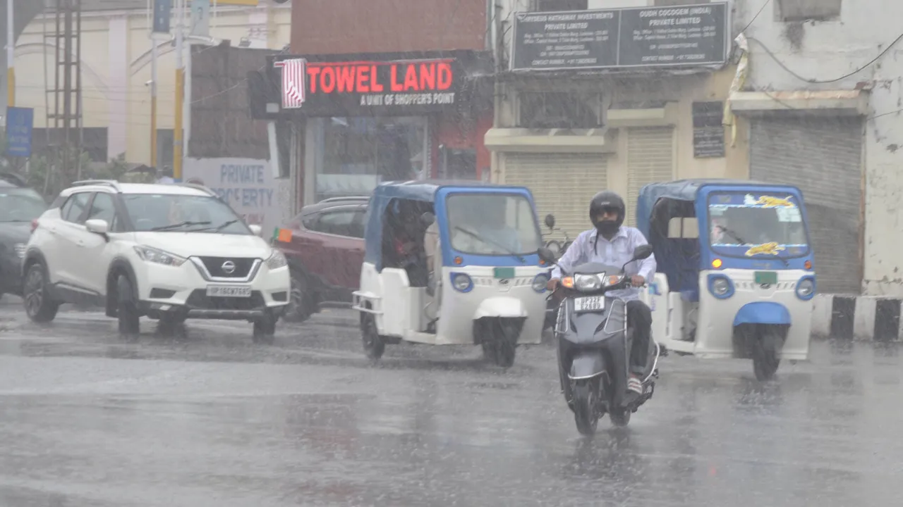 उत्तर प्रदेश के कई जिलों में तेज बारिश का येलो अलर्ट, 24 जून से पूरे राज्य में मानसून लेगा रफ्तार