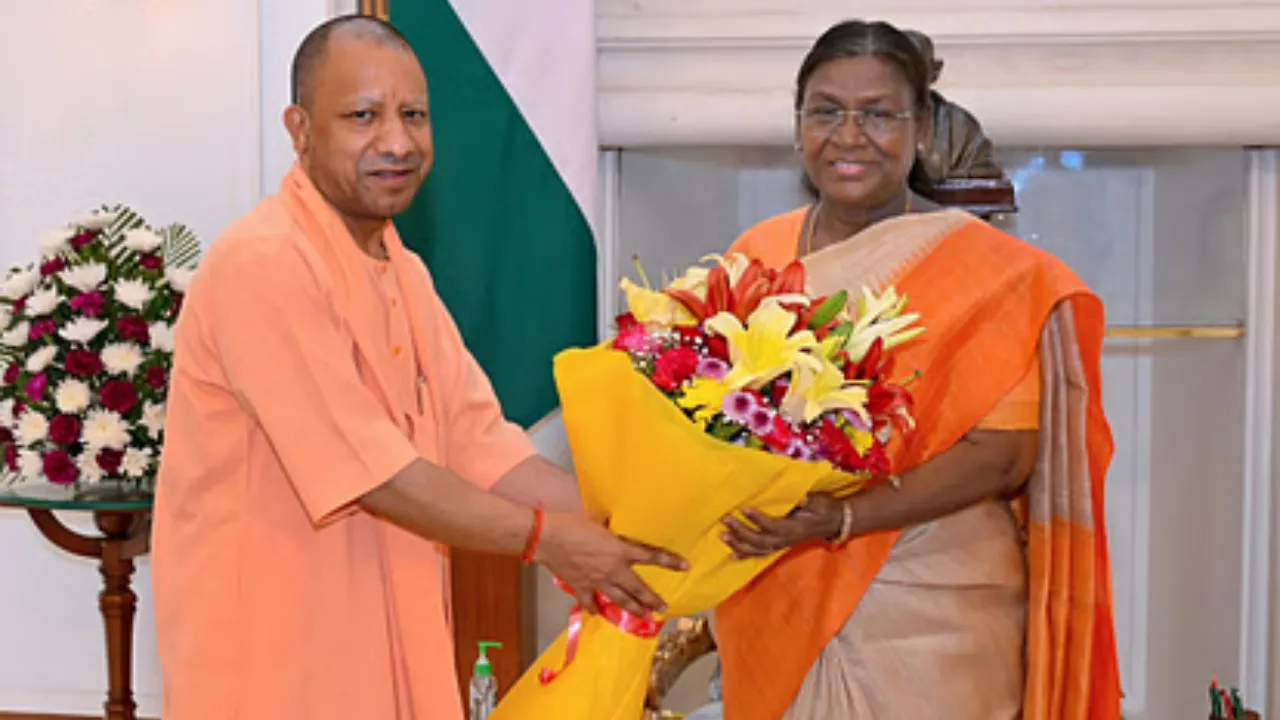 CM योगी, राहुल गांधी समेत इन नेताओं ने दी राष्ट्रपति मुर्मू को जन्मदिन की शुभकामनाएं