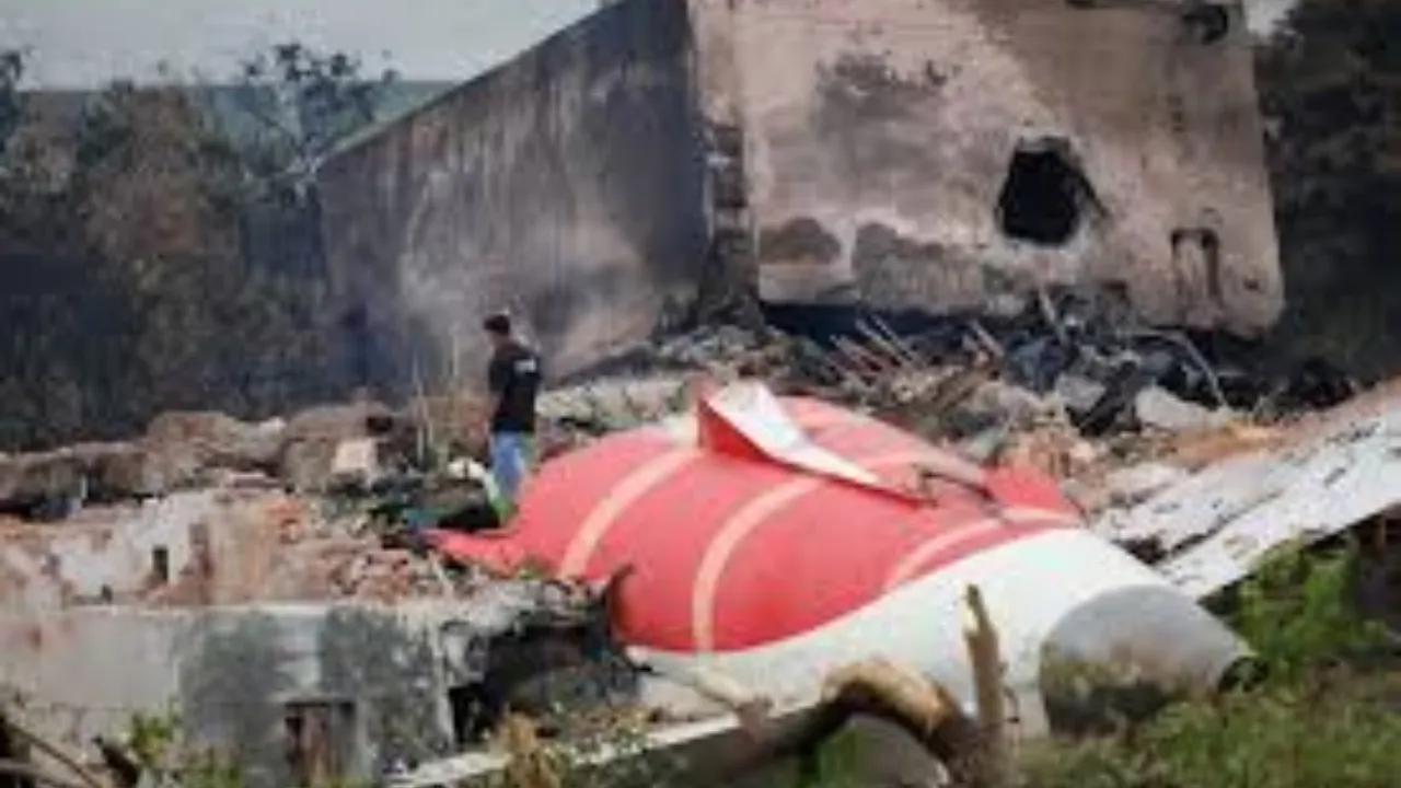 Air India Plane Crash: 220 मृतकों के DNA सैंपल हुए मैच, 202 लोगों के परिजनों को सौंपे गए शव 