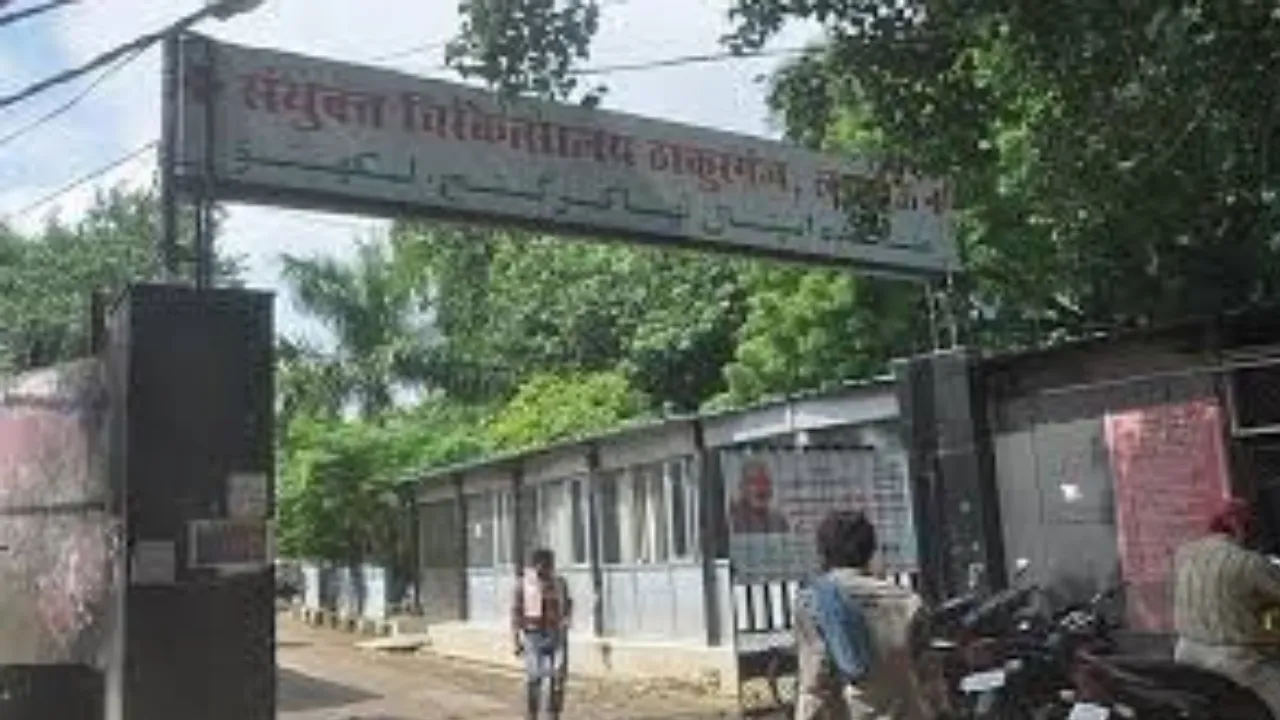 पर्चा एक रुपये का, दवाएं एक हजार की... ठाकुरगंज संयुक्त अस्पताल में  मेडिकल स्टोर्स से कमीशन खा रहे डॉक्टर?