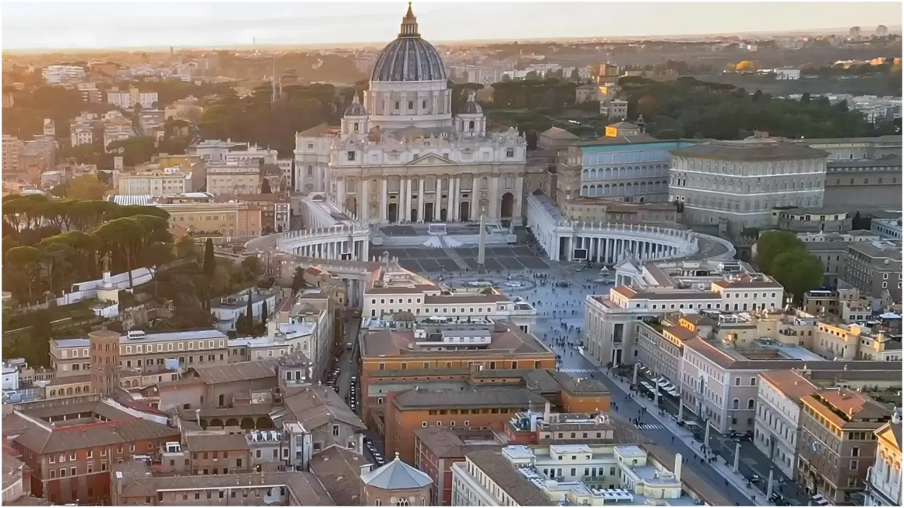 दुनिया के सबसे छोटे देश वेटिकन का कैसे चलता है खर्च, नए पोप जानें कैसे बढ़ा सकते हैं आमदनी 