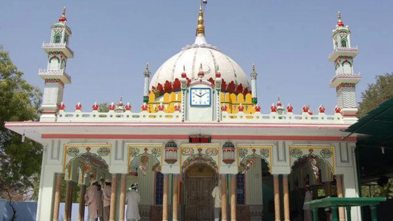 अयोध्याः ‘दादा मिया उर्स’ आयोजन पर लगी रोक, प्रशासन ने कानून व्यवस्था का दिया हवाला