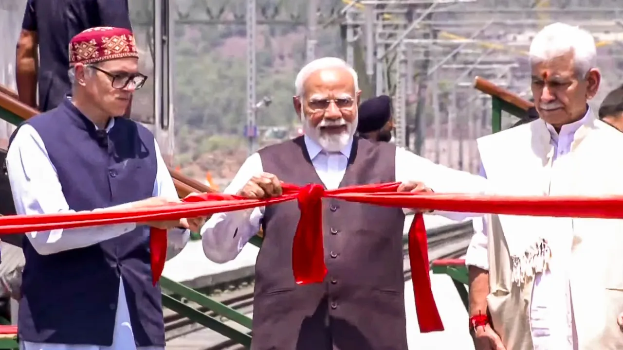 पहलगाम में पाकिस्तान ने इंसानियत पर किया हमला, बोले पीएम- जब भी 'ऑपरेशन सिंदूर' का लेगा नाम तो याद  करेगा शर्मनाक हार