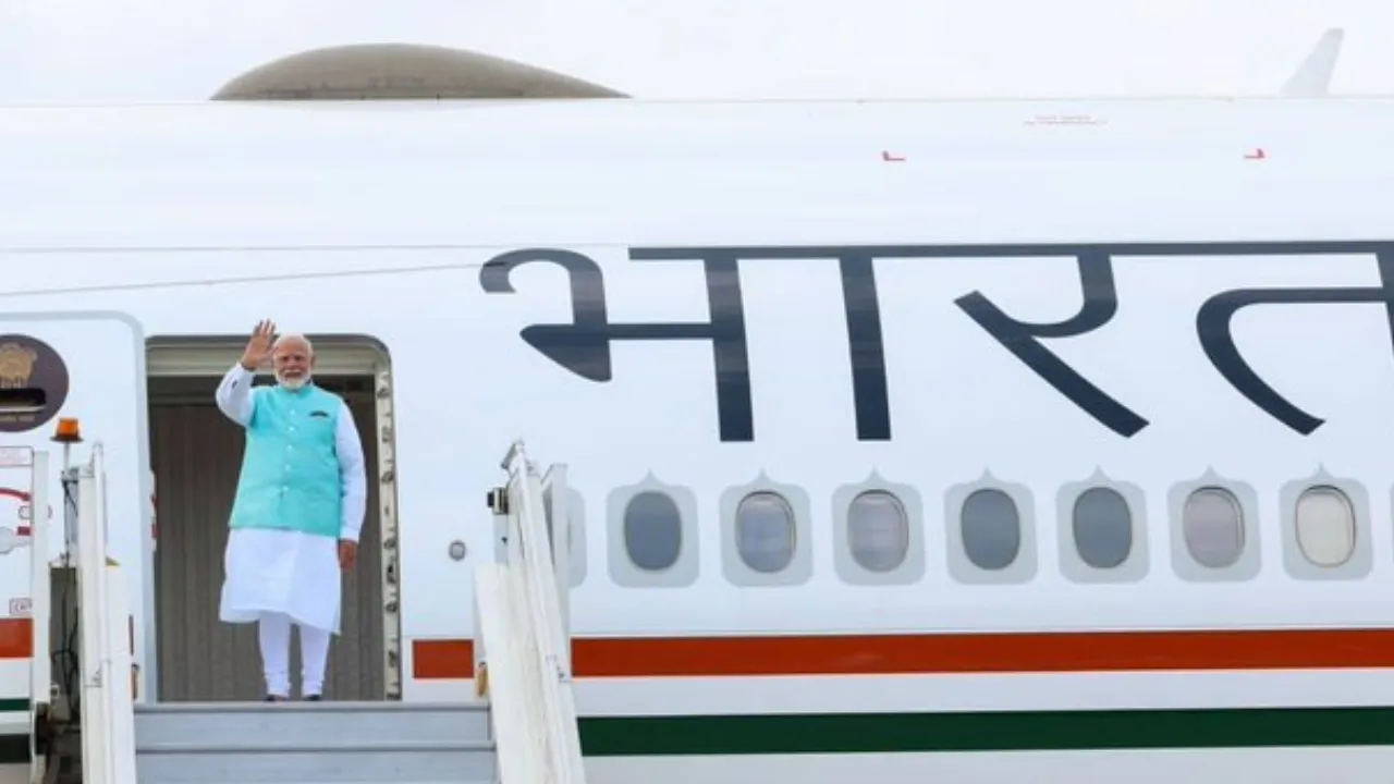 PM मोदी तीन देशों की यात्रा के लिए रवाना, कहा- आतंकवाद के खिलाफ वैश्विक एकजुटता जरूरी