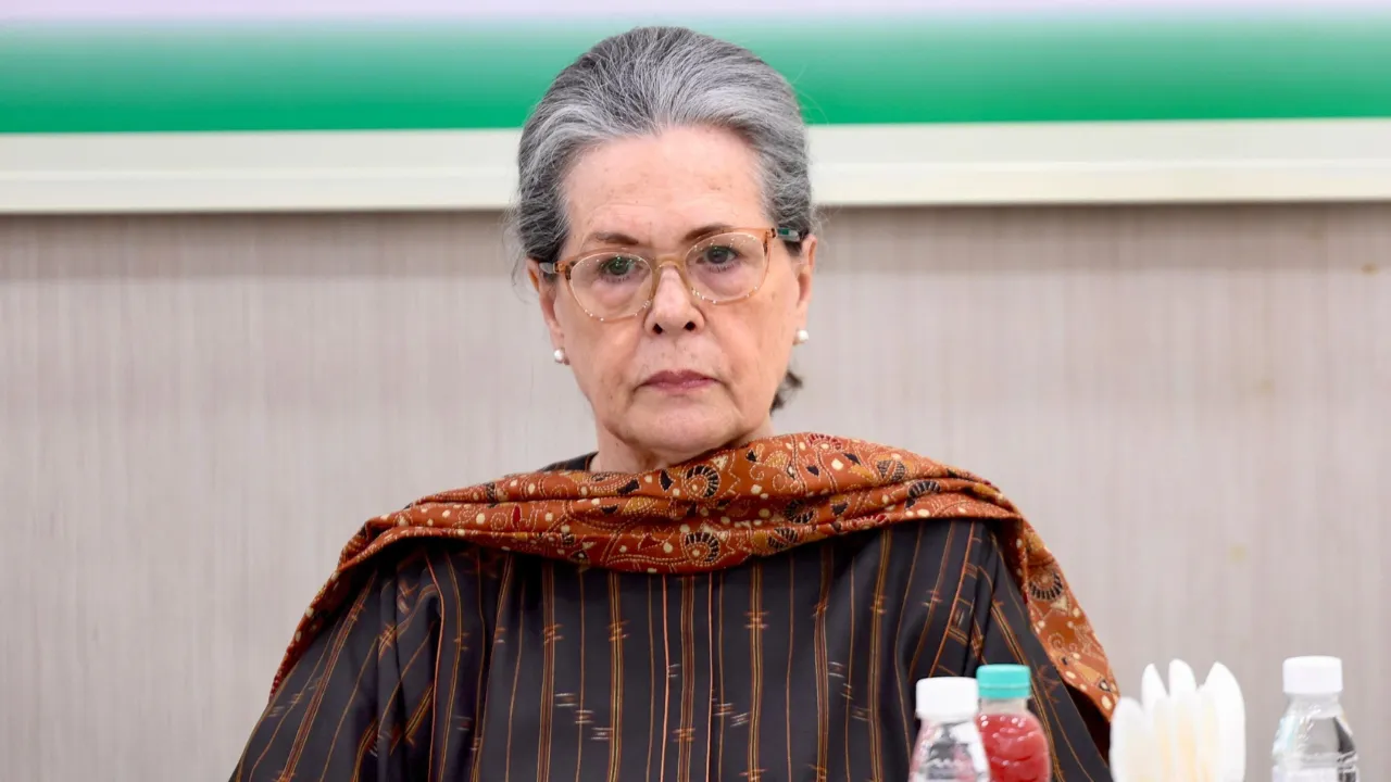 Sonia Gandhi On Iran-Israel War: ‘ईरान भारत का पुराना सहयोगी, वहीं इजरायल...’, मिडिल ईस्ट में छिड़ी जंग पर सोनिया गांधी का सामने आया रिएक्शन