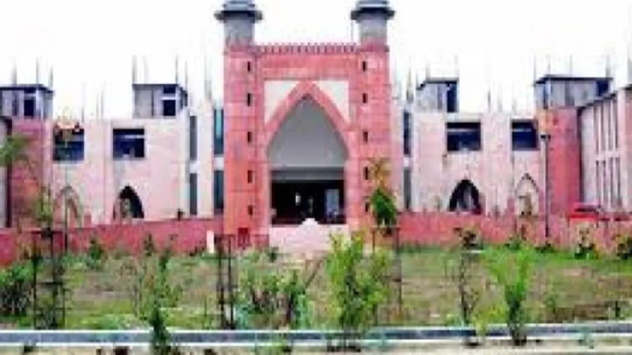 भाषा विश्वविद्यालय में बीएड की सौ सीटों पर होंगे दाखिले, 17 जुलाई तक करें ऑनलाइन आवेदन, इन विषयों में इतनी सीट्स