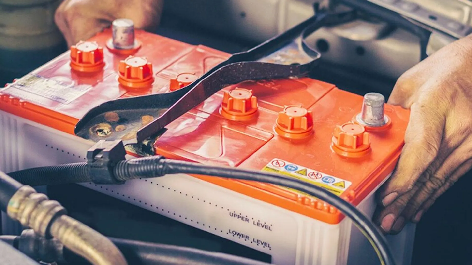 शाहजहांपुर: पुवायां क्षेत्र में चोर गिरोह सक्रिय, दस दिन में पांच बैटरी चोरी