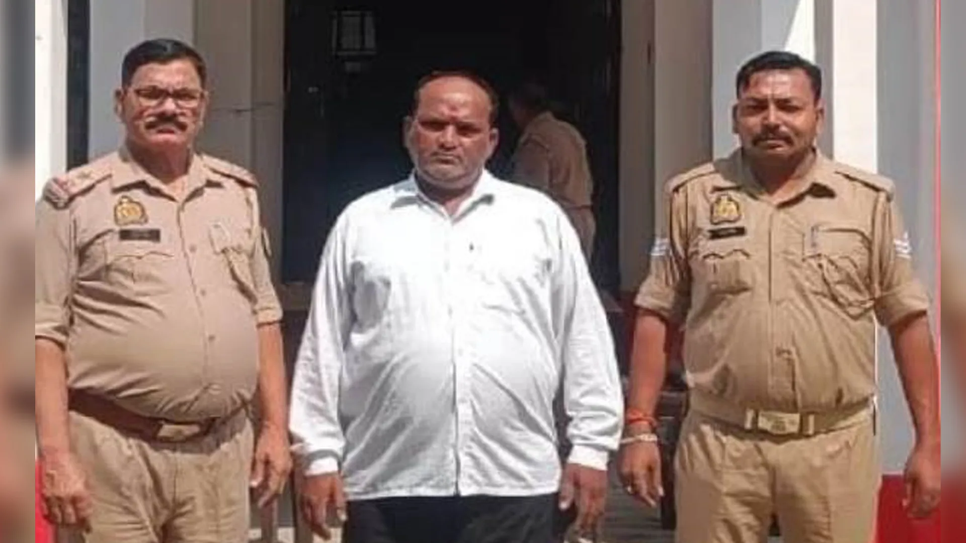 पीलीभीत: 12 वर्षीय किशोरी से छेड़छाड़ करने वाला निकला हिस्ट्रीशीटर, जुटाई क्रिमिनल हिस्ट्री...16 मुकदमे निकले दर्ज 