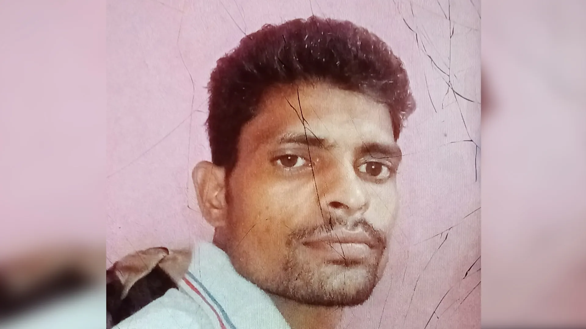 शाहजहांपुर : सांड़ से टकराकर बाइक सवार युवक की मौत