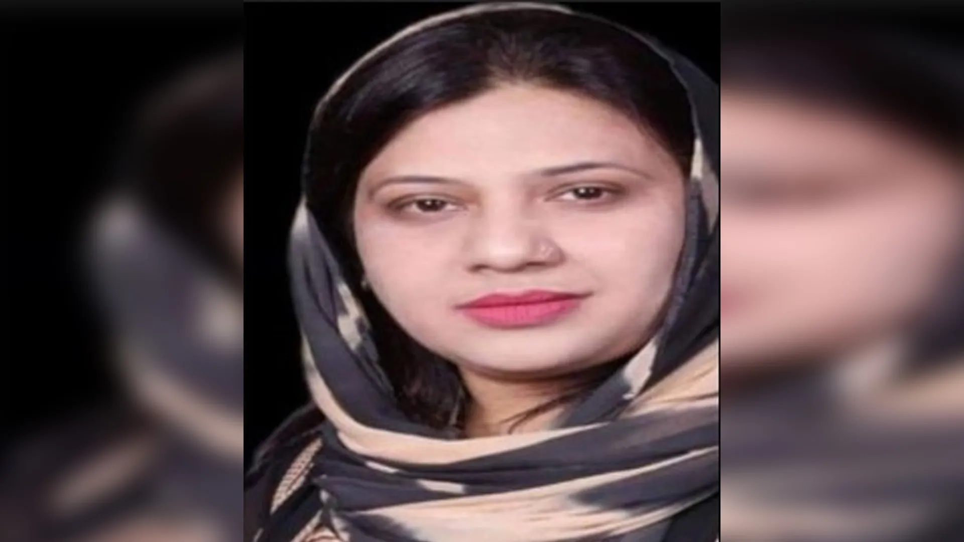 बदायूं : घटिया सामग्री से बनाई सड़कें, पालिका अध्यक्ष ने दिए जांच के आदेश