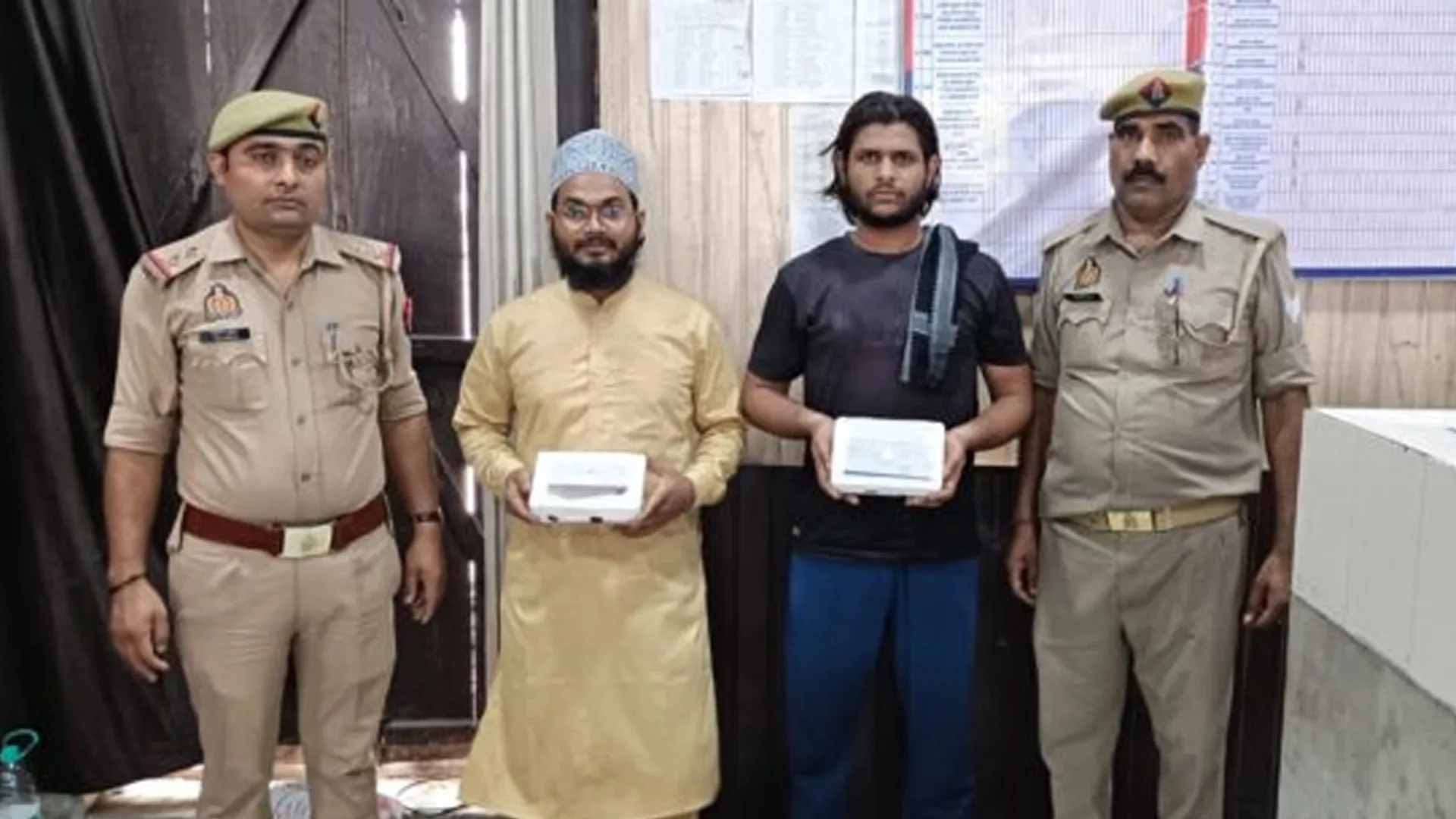 बरेली के पार्क में लड़कियों के वीडियो बनाने, धमकाने के आरोपी 'हैदरी दल' के दो सदस्यों को पुलिस ने भेजा जेल