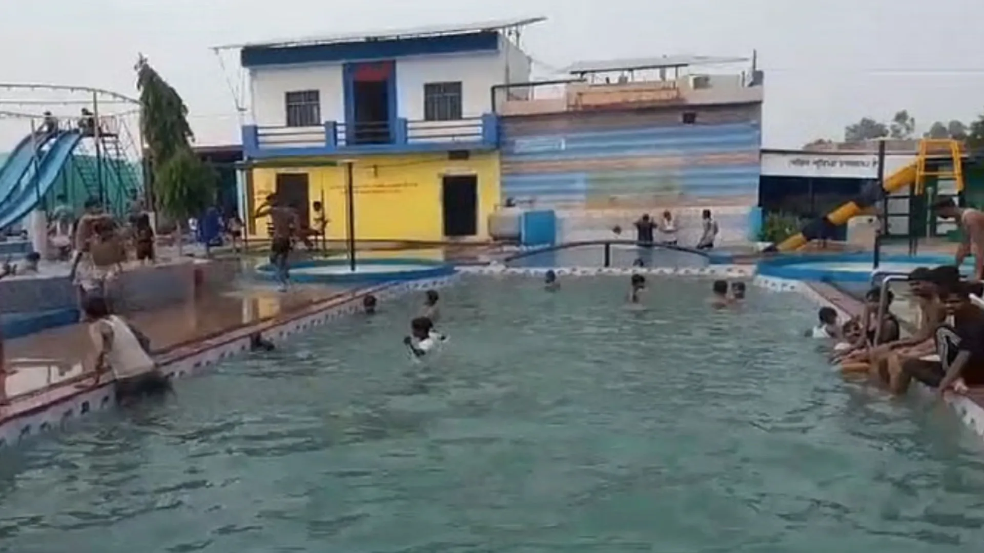 शाहजहांपुर : खुटार के वाटर पार्क में नहाते वक्त डूबने से बिलसंडा के युवक की मौत